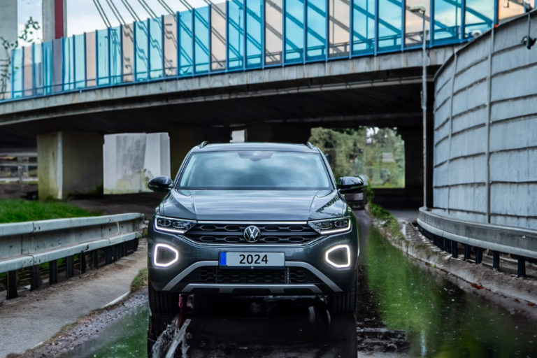 Test letních pneumatik ADAC 2024: Nejvhodnější pneumatiky pro malá SUV s novým zaměřením na udržitelnost