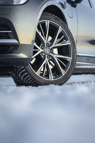 Nokian Wr Snowproof P Reviews And Tests Thetirelab Com